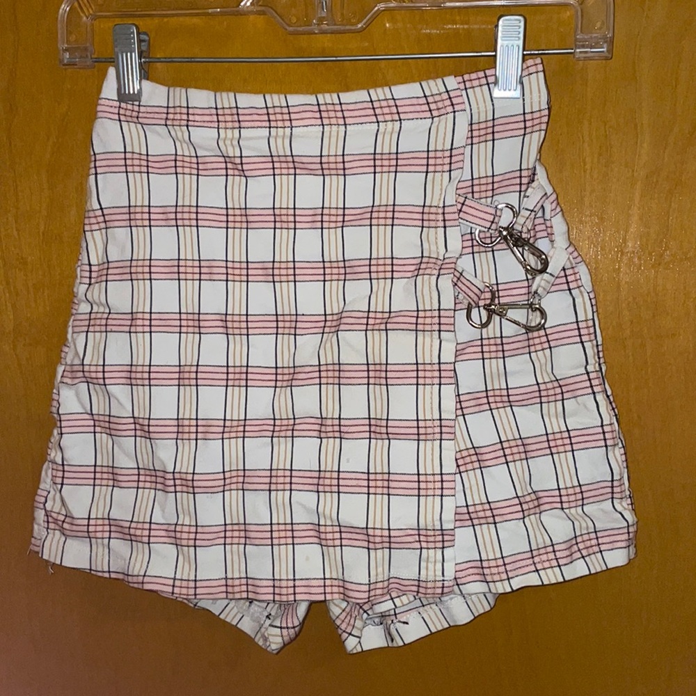 Pink and white Skirt/shorts